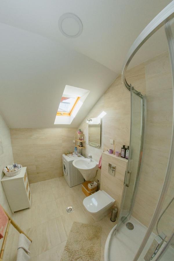 Apartman Zamak סומבור מראה חיצוני תמונה